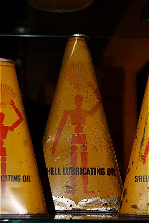 SHELL MOTOR OIL (Quart) - click to enlarge